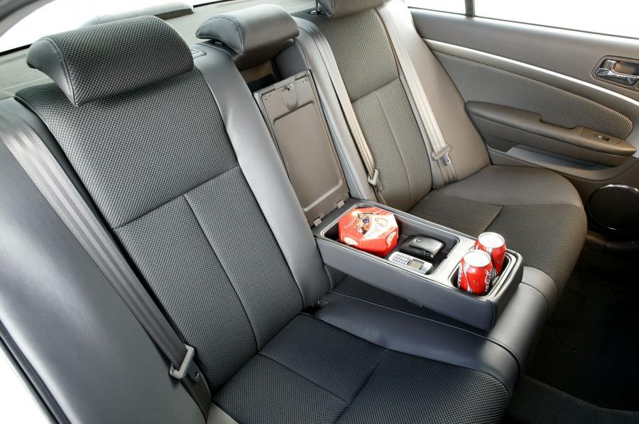  Chevrolet Epica 2006 года  (фото 27 из 72)